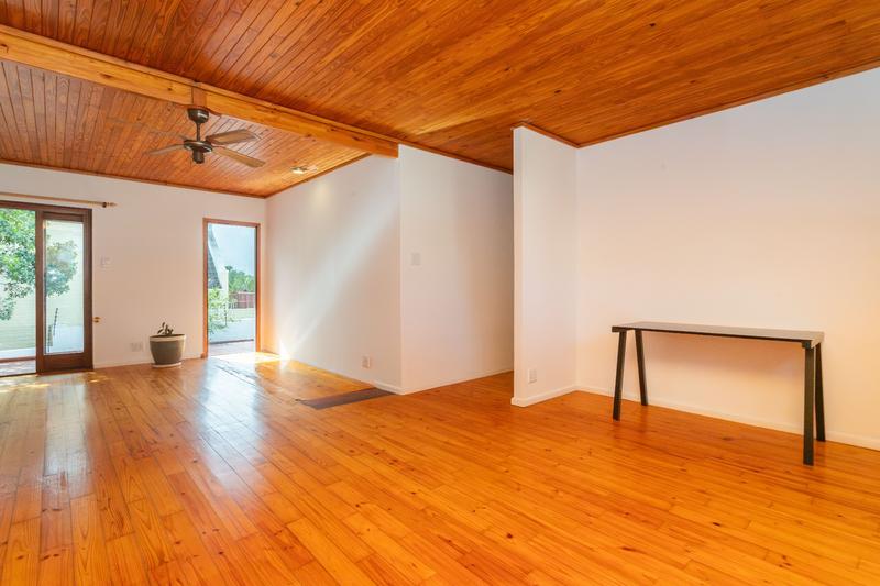 5 Bedroom Property for Sale in Beach Estate Western Cape